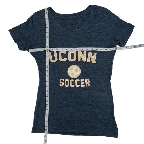 UCONN Soccer Blue V-Neck Short Sleeve T-Shirt Size Medium Women’s - Picture 4 of 4